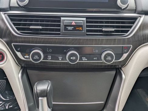 Used 2018 Honda Accord EX-L image 25