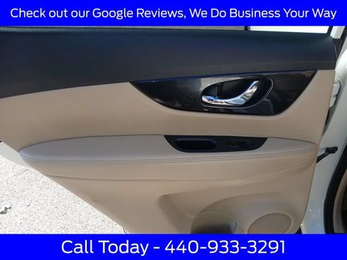 Used 2019 Nissan Rogue SL AWD/4WD image 31