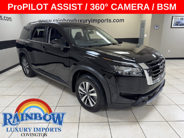 Used 2025 Nissan Pathfinder SL w/ Cargo Package FWD image 1