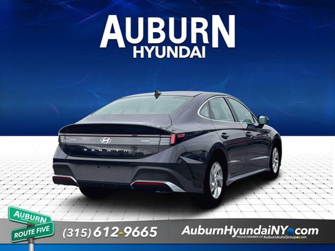 New 2026 Hyundai Sonata SE FWD image 7