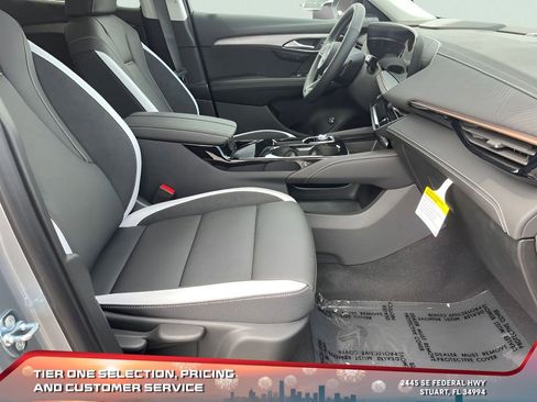 New 2025 Buick Envision Sport Touring image 18