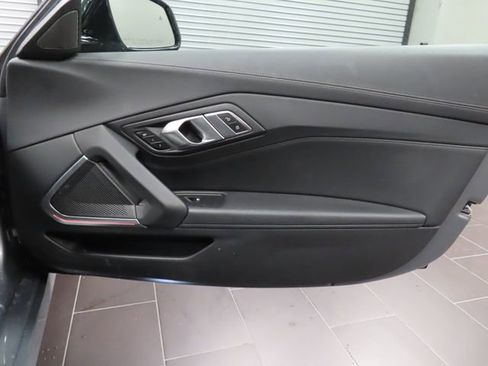 Used 2025 BMW Z4 sDrive30i image 22