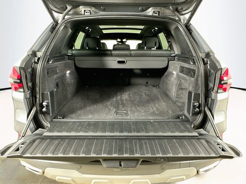 Used 2024 BMW X5 sDrive40i w/ Premium Package RWD image 29