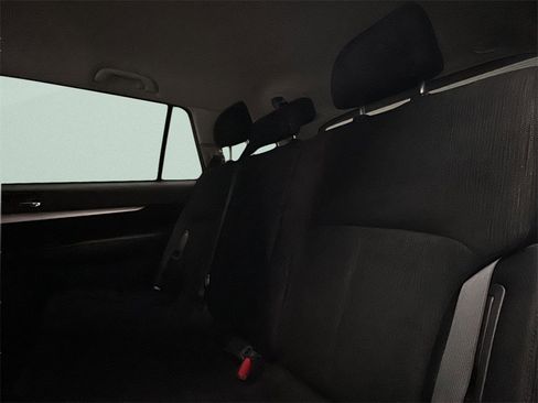 Used 2013 Subaru Outback 2.5i Premium image 10