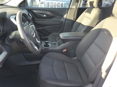 Used 2022 GMC Terrain SLE w/ LPO, Floor Liner Package image 18