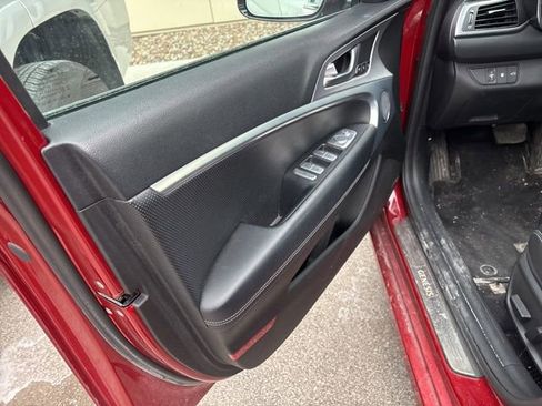 Used 2022 Genesis G70 2.0T w/ Prestige Package image 11