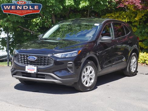 Certified 2024 Ford Escape Active AWD/4WD image 1
