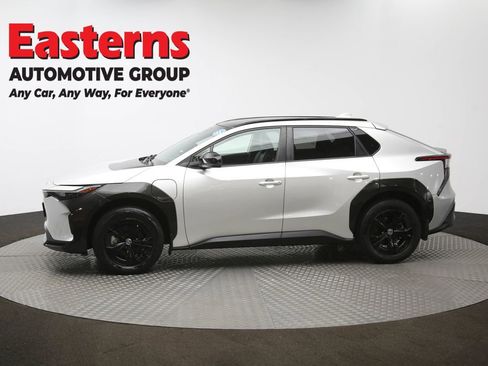 Used 2023 Toyota bZ4X XLE AWD/4WD image 59