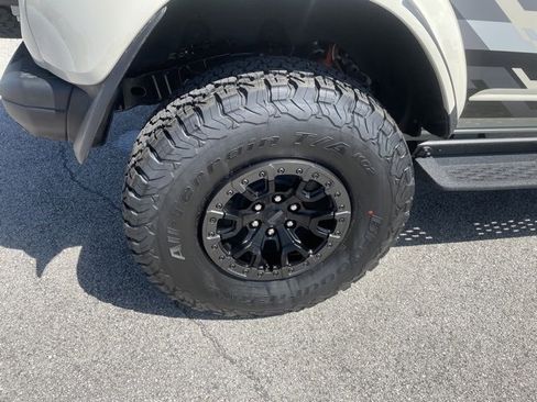 New 2025 Ford Bronco Raptor w/ Interior Carbon Fiber Pack image 23