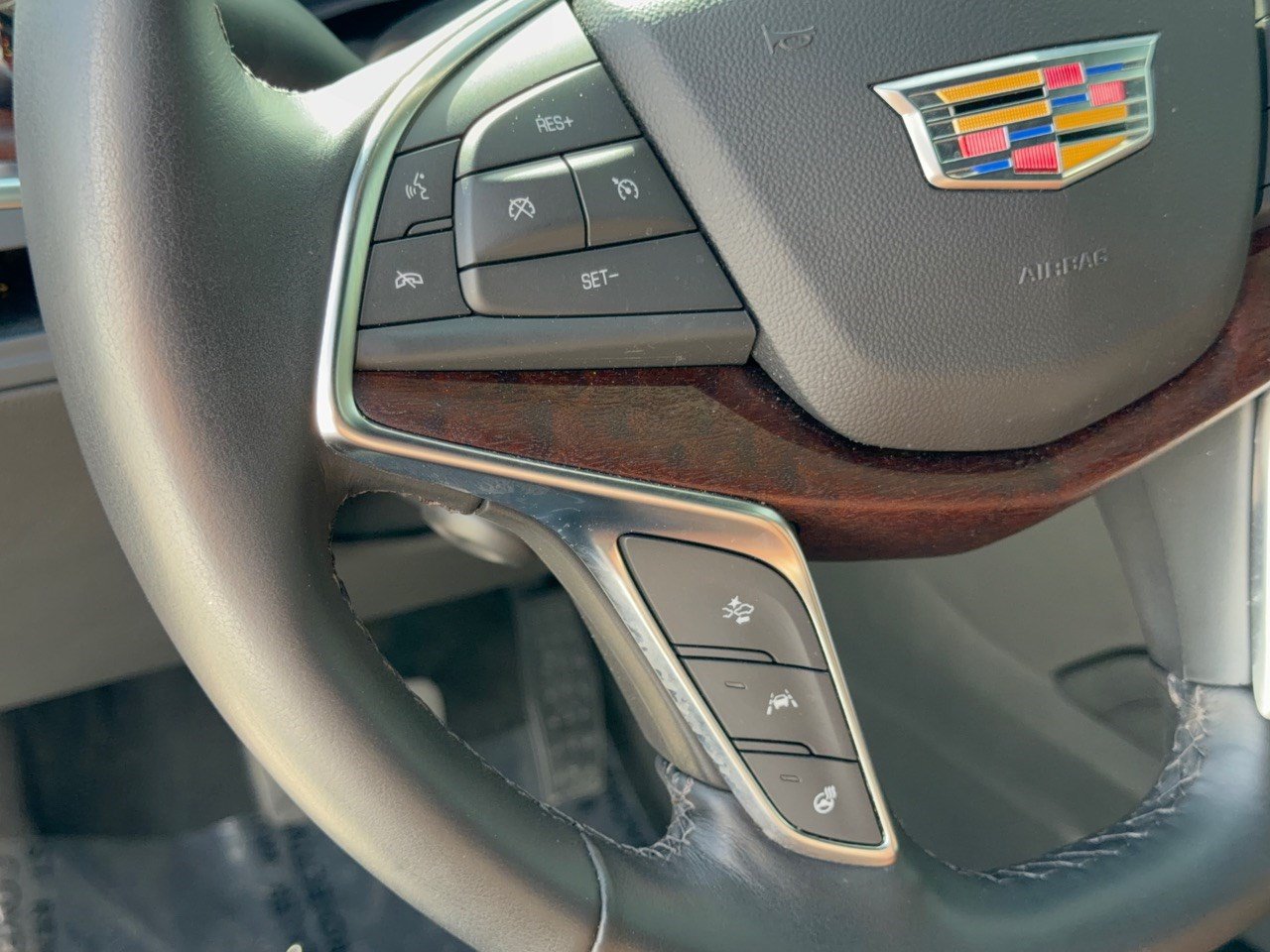 Used 2024 Cadillac XT5 Premium Luxury FWD image 18