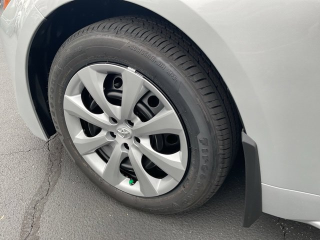 New 2027 Toyota Corolla LE FWD image 10