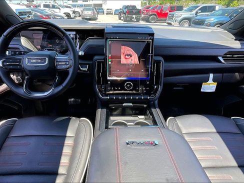 Used 2026 GMC Yukon AT4 Ultimate w/ LPO, Floor Liner Package AWD/4WD image 7