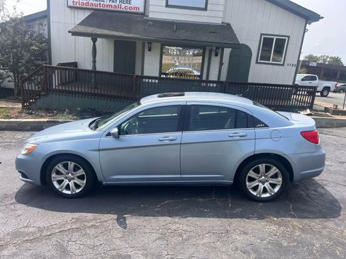 Used 2012 Chrysler 200 Touring w/ Sun/Sound Group image 2