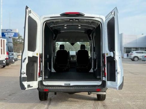 New 2026 Ford Transit 250 148 Medium Roof Extended AWD image 7
