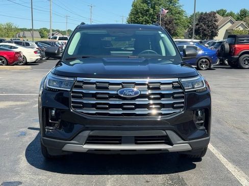 Used 2025 Ford Explorer Active w/ Active Comfort Package AWD/4WD image 10