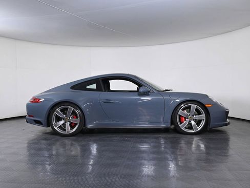Certified 2018 Porsche 911 Carrera 4S image 8