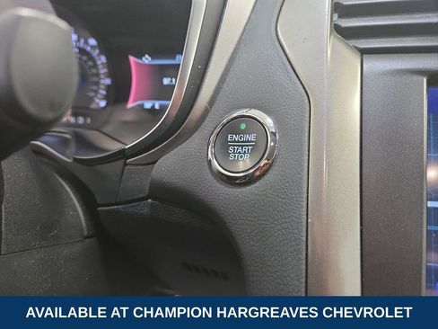 Used 2020 Ford Fusion SE image 22