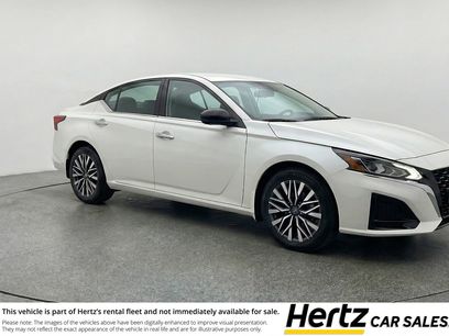 Used 2025 Nissan Altima 2.5 SV