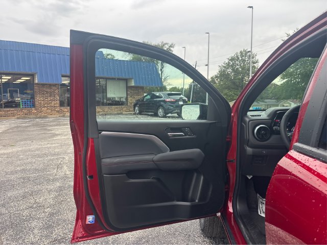 New 2026 Chevrolet Colorado Z71 w/ Technology Package AWD/4WD image 16