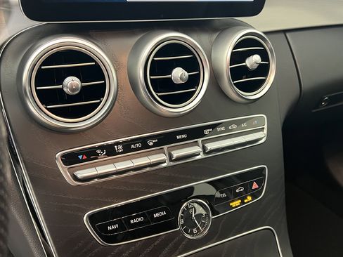 Certified 2019 Mercedes-Benz C 300 4MATIC Sedan image 30