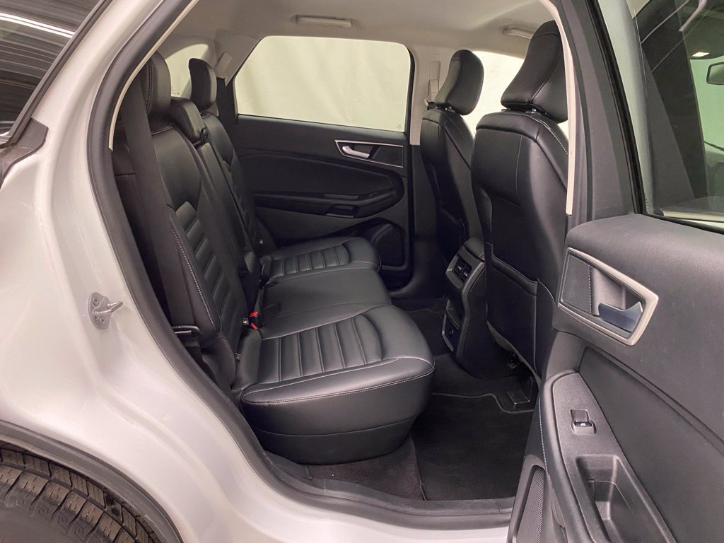 Used 2024 Ford Edge SEL AWD/4WD image 17