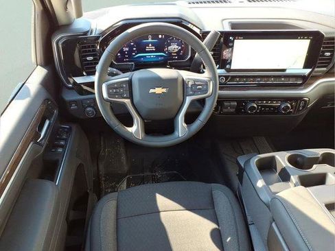 New 2026 Chevrolet Silverado 3500 LT w/ All Star Edition image 13