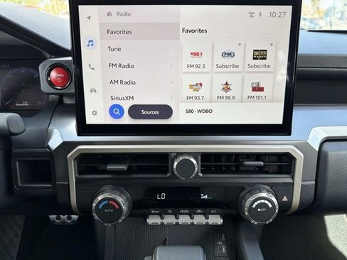 Certified 2025 Toyota Tacoma TRD Sport image 28