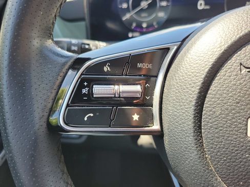 Certified 2024 Kia Seltos SX w/ SX Sunroof Package AWD/4WD image 23
