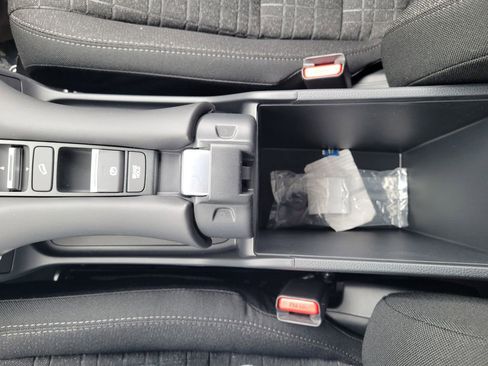New 2027 Honda HR-V LX image 26