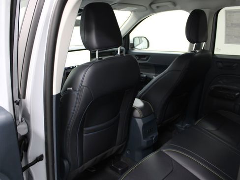 New 2026 Ford Maverick Lobo AWD/4WD image 23