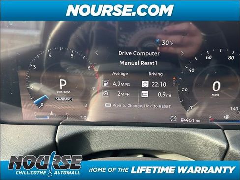 New 2025 Nissan Armada SL w/ Captain's Chari Seat Package image 23