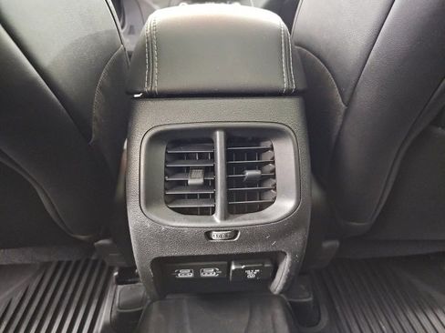 Certified 2022 Jeep Cherokee Limited w/ Mopar Interior Package image 26