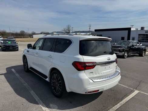 Used 2024 INFINITI QX80 Sensory image 4