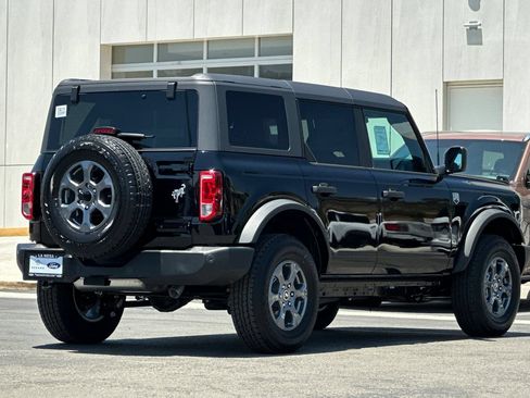 New 2026 Ford Bronco Big Bend AWD/4WD image 3