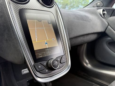 Used 2019 McLaren 600LT image 27