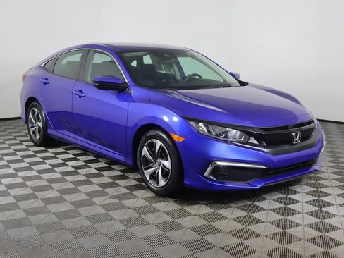 Used 2020 Honda Civic LX image 2