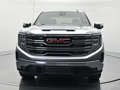 Used 2025 GMC Sierra 1500 SLT AWD/4WD image 2