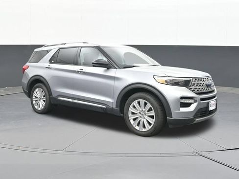 Used 2022 Ford Explorer Limited w/ Equipment Group 301A AWD/4WD image 19