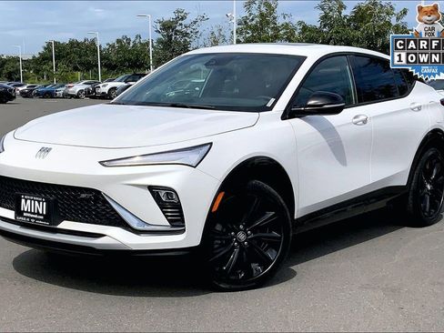 Used 2024 Buick Envista Sport Touring w/ Convenience I Package image 2