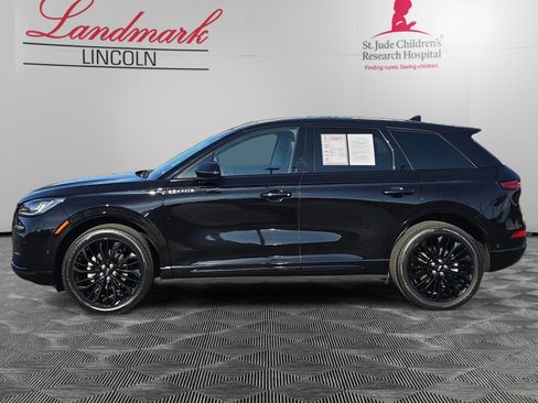 Certified 2024 Lincoln Corsair AWD w/ Equipment Group 102A image 2