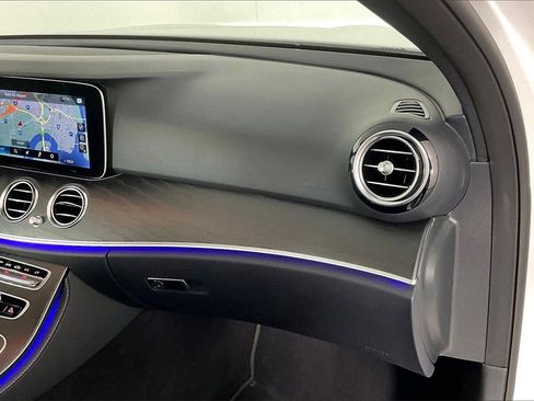 Certified 2022 Mercedes-Benz E 450 4MATIC Sedan image 13