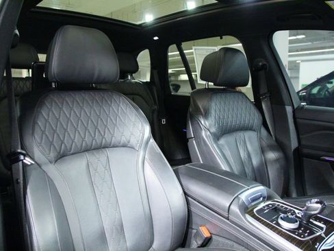 Used 2020 BMW X5 M50i w/ Premium Package AWD/4WD image 22