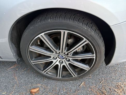 Used 2015 Volvo S60 T5 Premier AWD/4WD image 9
