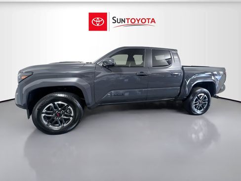 New 2025 Toyota Tacoma TRD Sport image 7