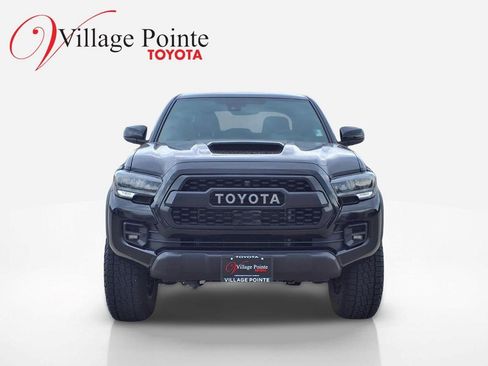 Used 2023 Toyota Tacoma TRD Pro AWD/4WD image 8