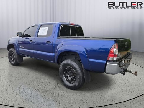 Used 2015 Toyota Tacoma PreRunner w/ SR5 Package image 7