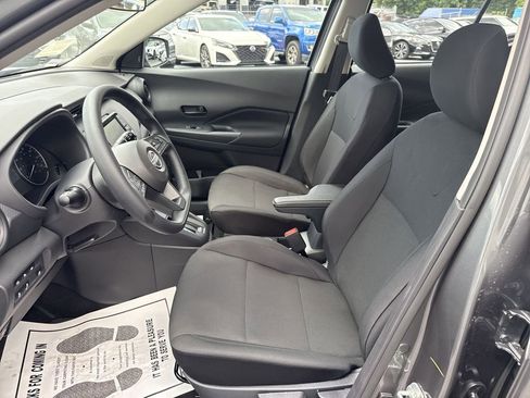 New 2025 Nissan Kicks Play S image 15