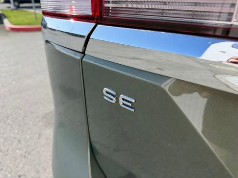 New 2026 Volkswagen Atlas SE FWD image 11