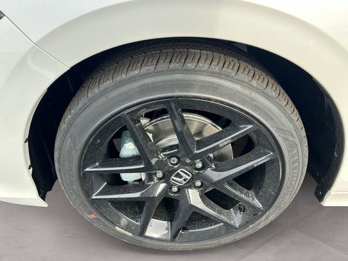 New 2026 Honda Civic Sport image 14