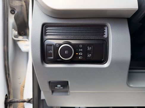 Used 2024 Ford F250 XLT w/ FX4 Off-Road Package image 8